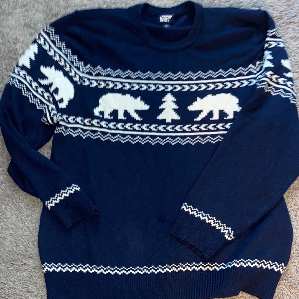 Goodfellow & Co Navy Sweater with Bear and Tree Design